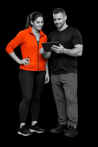 Two gym operators reviewing the Gymizen demo together